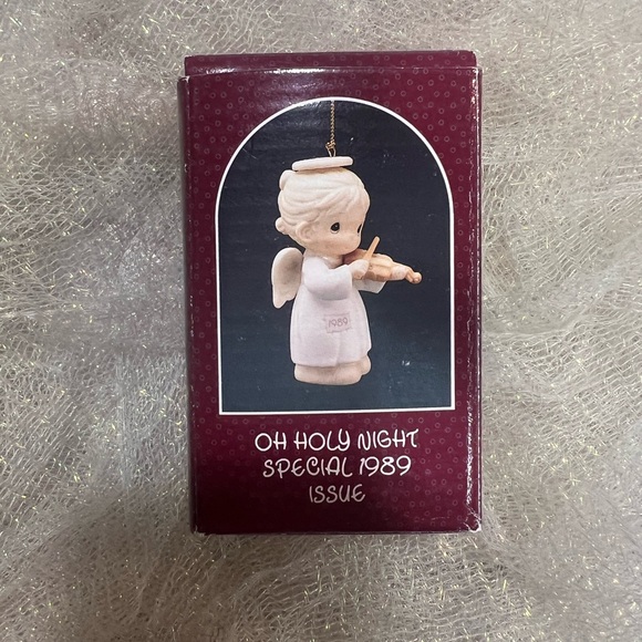 Precious Moments Other - Oh Holy Night 1989 Angel Ornament